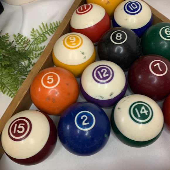 Vintage hard to find set of billard / pool / snooker balls and wood frame - Picture 4 of 12